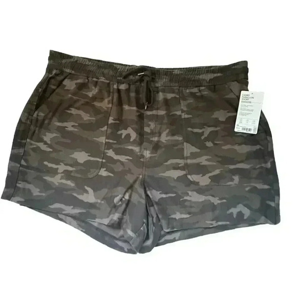 Athleta Black Olive Camo Farallon Elastic Waist Pockets Shorts Size 26 NEW - Picture 2 of 7